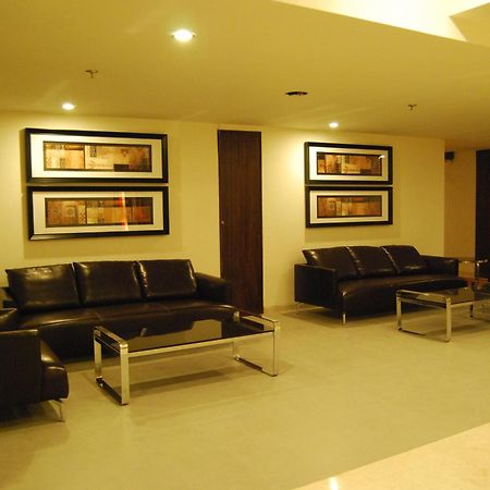 Royal Park Kakinada Hotel Luaran gambar