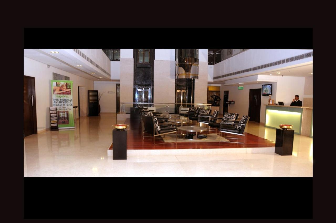 Royal Park Kakinada Hotel Luaran gambar
